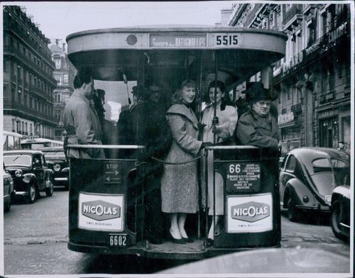 Download the full-sized image of Roberta Cowell in French Streetcar (1954)