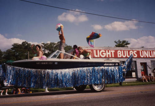 Download the full-sized image of Houston Gay Pride parade